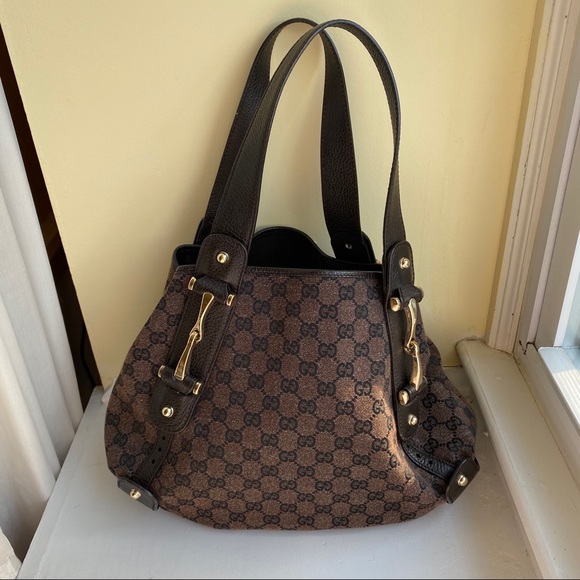 Gorgeous GUCCI handbag w/ original dustbag - Picture 2 of 5